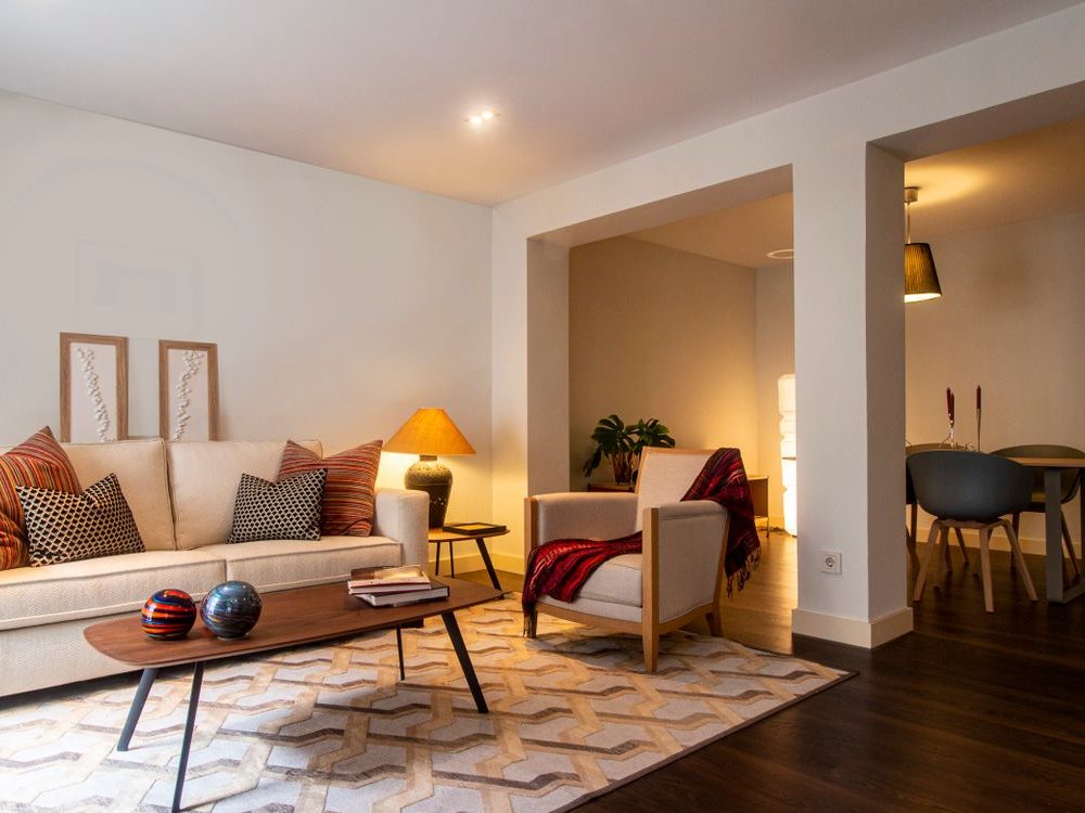 Warm living room after a Home Path Point interior renovation